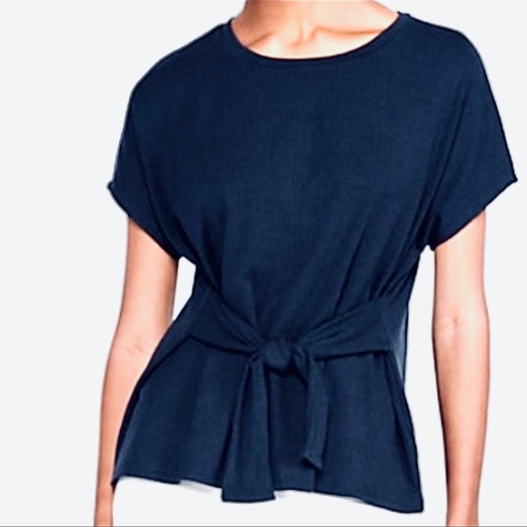 NWT - Express Navy Blue Ribbed Tie-Front Waist Top - Size Small - Picture 1 of 4